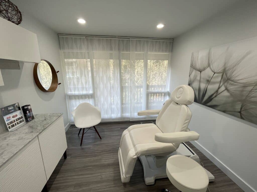 Glow Medispa Kirkland spa room
